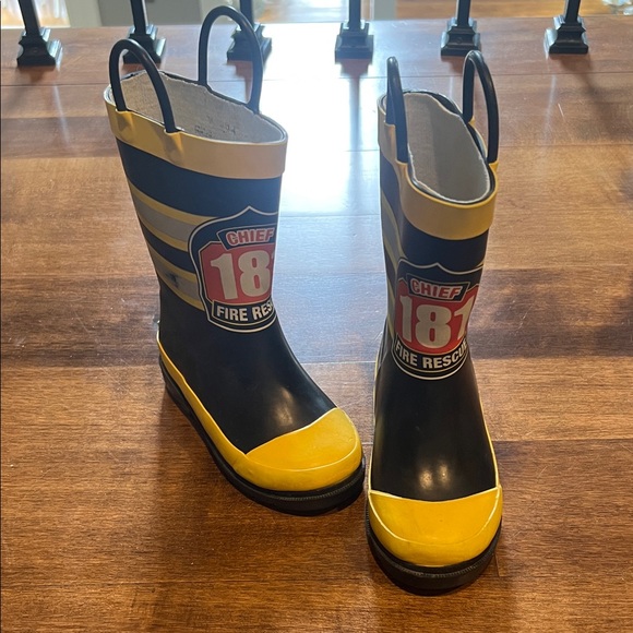 Western Chief Kids' Black and Yellow Rain Boots - Picture 1 of 3